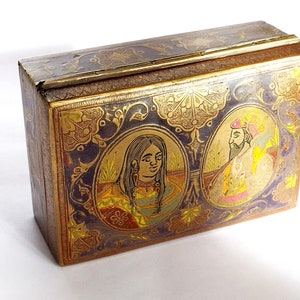 Very Rare Antique Rare Brass Trinket Box Home Decor, Heavy Brass Engraved Tobacco Box, Collectible Brass Keepsake, Cigarette Box India 30s image 5