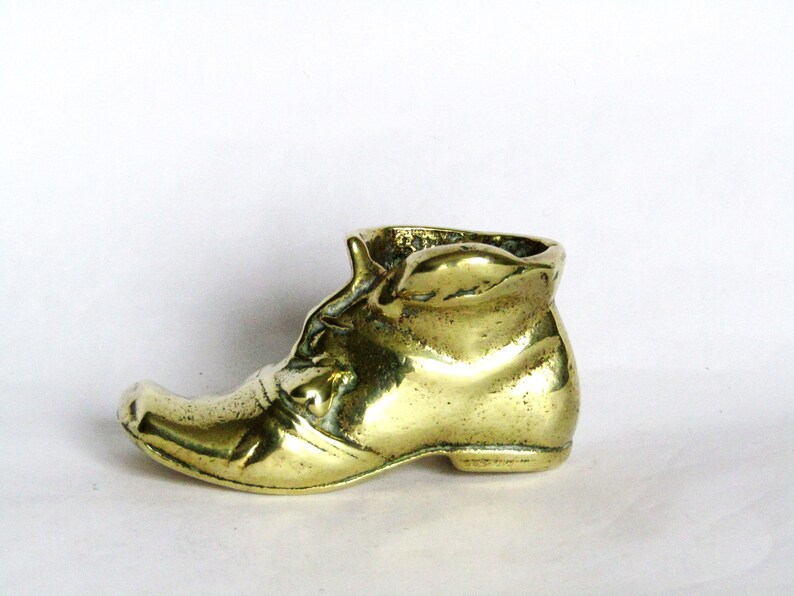 Brass Shoe Container 70s Vintage Small Brass Shoe Figurine Retro Wee Brass Shoe Toothpick Holder Retro Little Brass Shoe Collectible