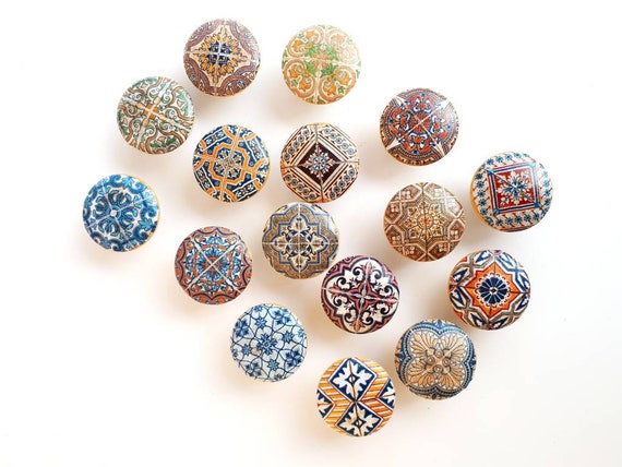 Poignees En Bois Bouton D Armoire Tuiles Marocaines Fait A Etsy
