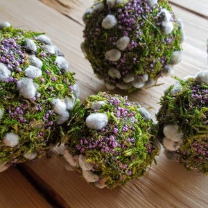 Moss balls 5pcs, MOSS-HEATHER-PUSSYWILLOW green-purple moss Wedding  ornaments balls 5pcs Rustic vase filler/ table setting Woodland holiday
