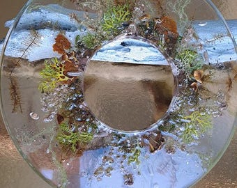 キノコと苔の樹脂製リース：ウッドランドコテージデコレーション