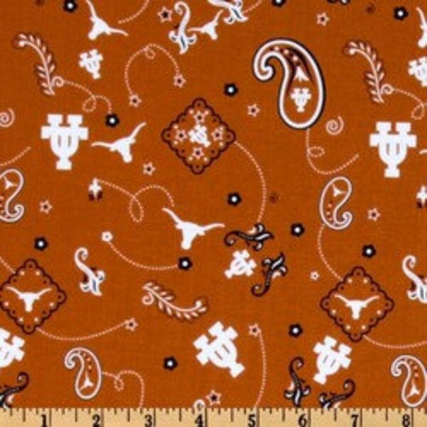 UT Longhorns Hook'Em Horns Cotton 100% Texas Longhorn logo. 43 /44 " Wide, Suitable For Bandanna, Accessories Bags/Purses, Apparel Quilting