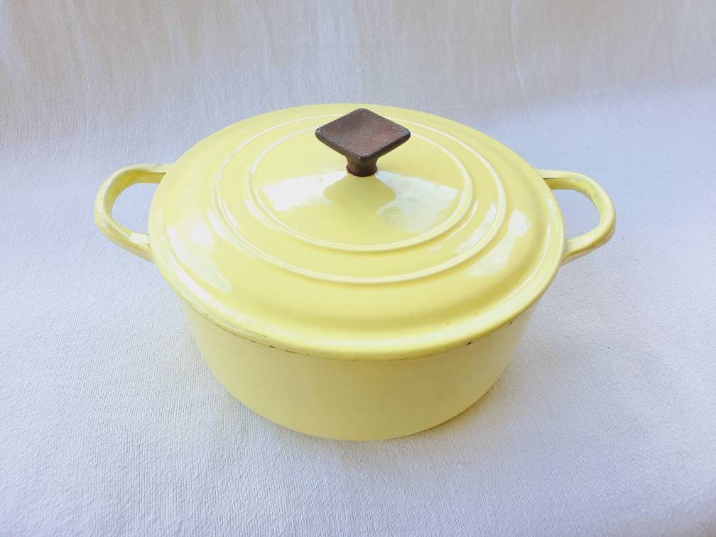 Vintage Le Creuset Dutch Oven B (2 Qt) Yellow Casserole Enameled Cast Iron  Pot