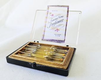 1950s Nips Perfume Vials Famous Name Perfumes DeLuxe Purs Pak 30 Sealed Glass Bottlettes Made in New York