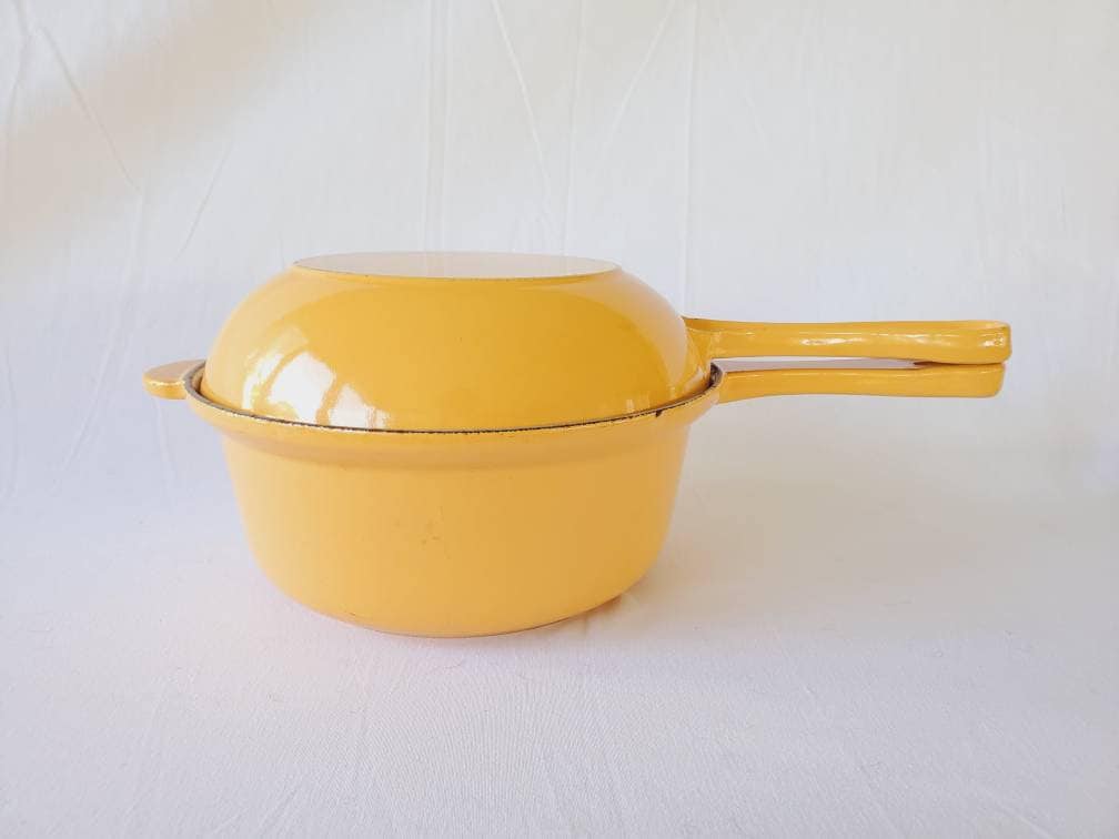 Vintage Le Creuset Enamel Cast Iron #16 yellow Pot Sauce Pan With Lid