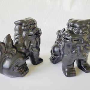 Black Foo Dog Pair of Statues Vintage Asian Dog Figurine Dog Animal Decor Unique Good Luck Protection Symbol Fu Dog Chinese Feng Shui