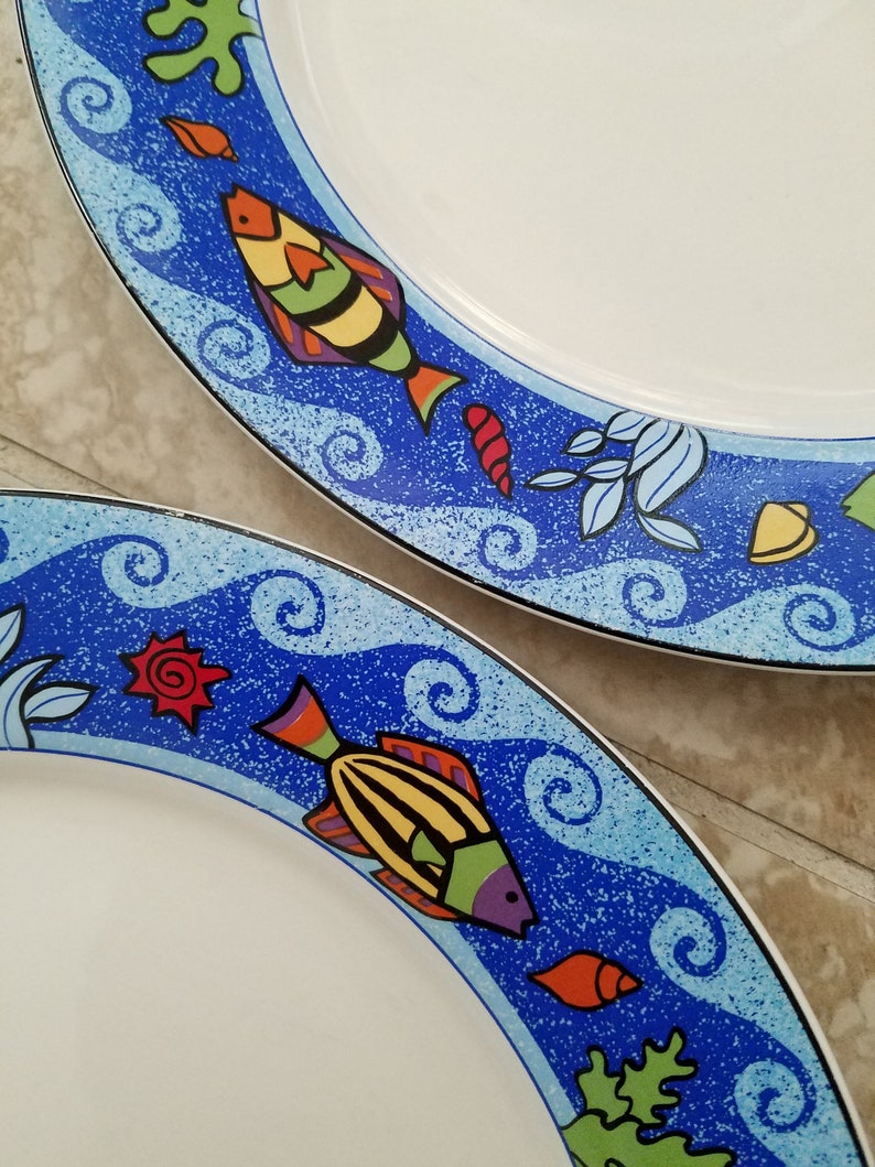4 Pisces Dinner Plates Designed by Sue Zipkin for Sango Set of 4 Fish Coastal Beach Ocean Design 1990s Dinnerware 4896 Pattern Unique Plates