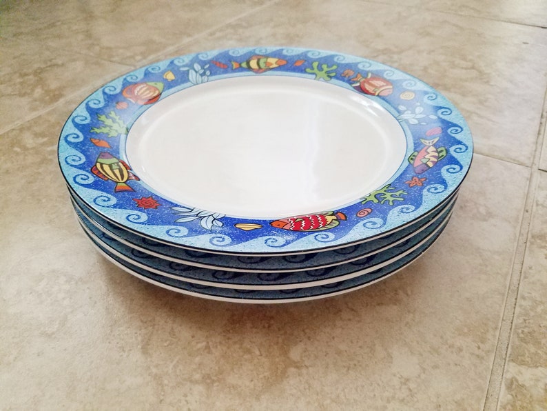 4 Pisces Dinner Plates Designed by Sue Zipkin for Sango Set of 4 Fish Coastal Beach Ocean Design 1990s Dinnerware 4896 Pattern Unique Plates