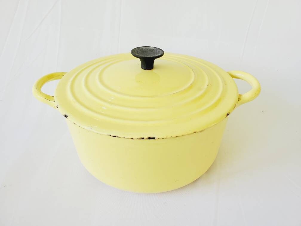 Yellow French 31 Cast Iron Enamelware Large Lidded Pot Dutch Oven