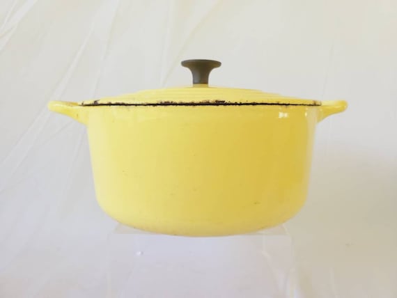 1950s Elysees Yellow Le Creuset Dutch Oven Lidded Pot 2 Qts