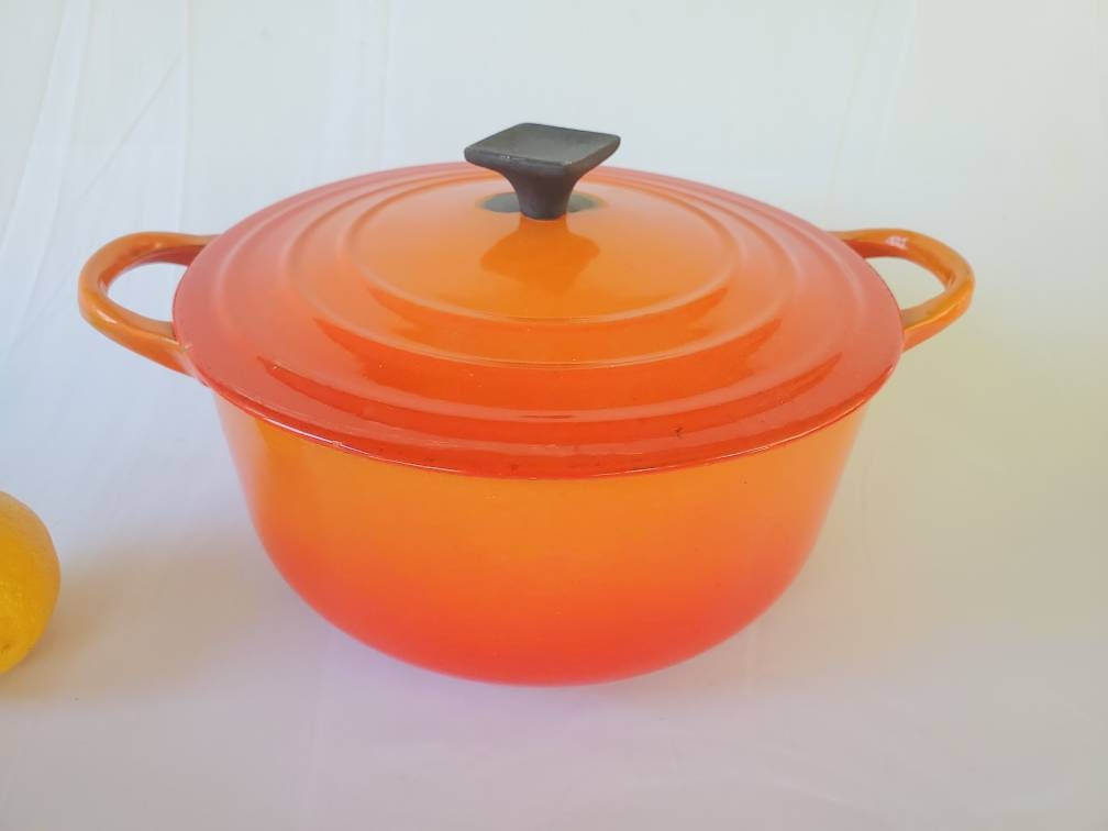 Vintage 1950s Le Creuset Dutch Oven, Flame Orange, 2.5 Qt - Etsy