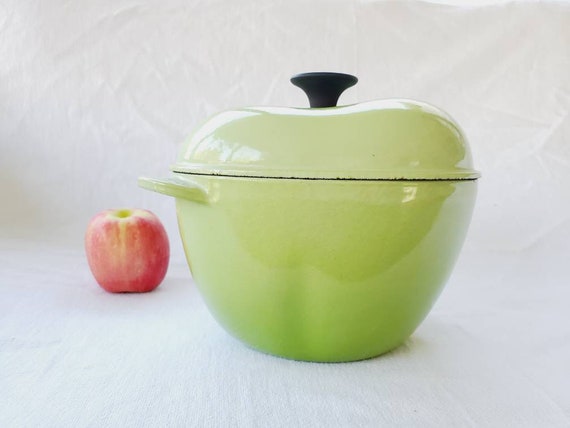 Rare Le Creuset Green Apple Dutch Oven Cocotte 2.25 Quarts