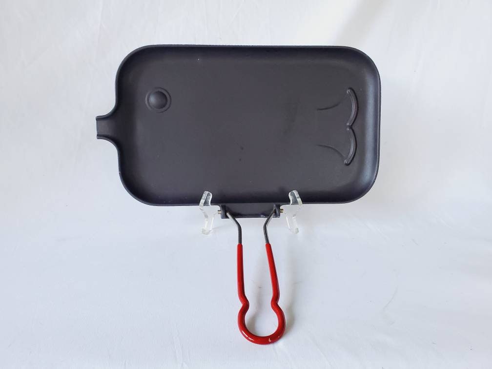 ル・クルーゼ 鋳鉄グリルパン 取り外し可能なハンドル付き 折りたたみ