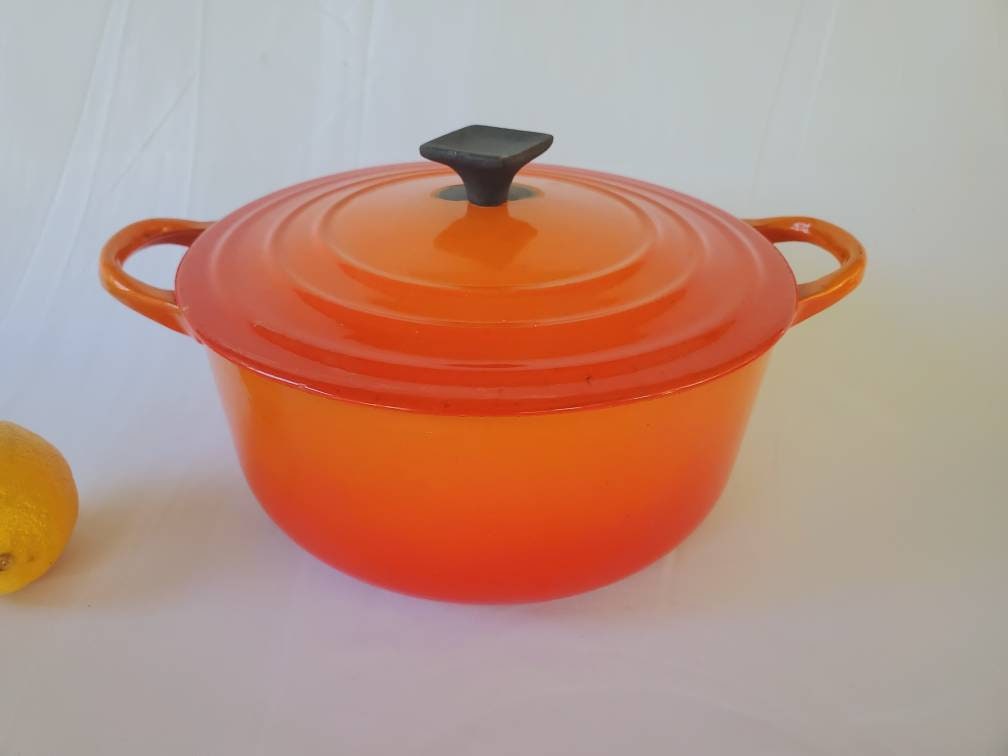 1950s Flame Le Creuset Dutch Oven Round 2.5 Qts Size C Large