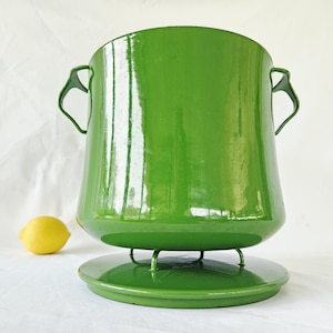 Olla grande esmaltada Kobenstyle de 7 cuartos de galón, color verde Kelly, talla XXL, con tapa, de Jens Quistgaard, Francia, utensilios de cocina IHQ, cacerola para horno holandés