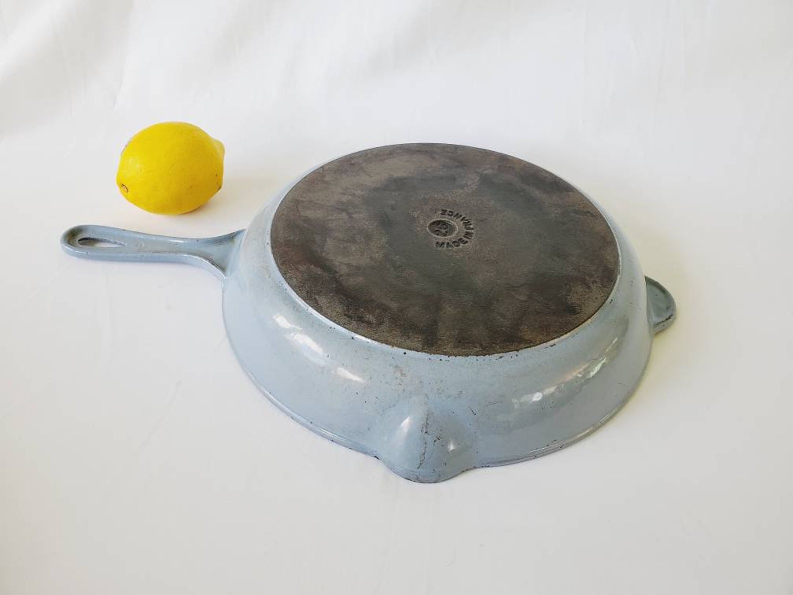 Large Le Creuset Sky Blue Skillet Rare Glissemail 10.5 in Fry Etsy