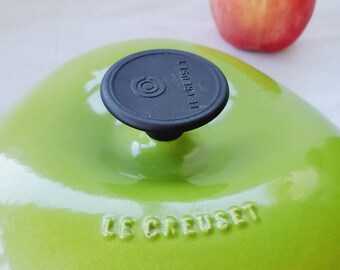 Rare Le Creuset Green Apple Dutch Oven Cocotte 2.25 Quarts