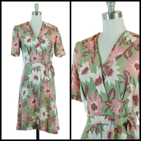 1930s Dress | Stunning 30s Rayon Blend Dress in Ol