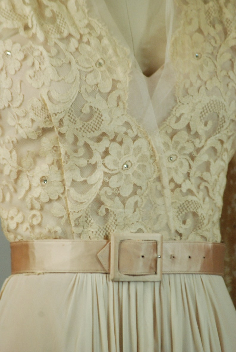 1940s Wedding Dress Size Small Lush 40s Lace and Silk Chiffon Wedding Dress 1940s Wedding Gown