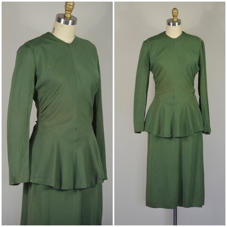 1940s Set | shops Wonderful 40s Rayon Gabardine Olive Green Skirt and Blouse Set - Size Small | 1940s Dress Set