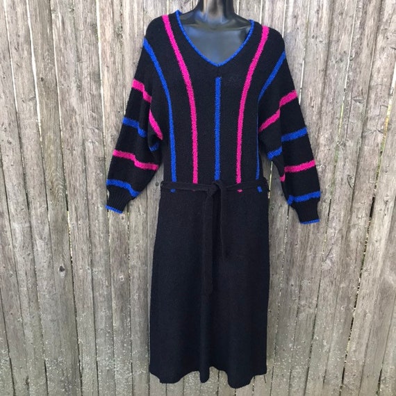 Vintage 1970s Sweater Knit Dress Boucle Black Blu… - image 4