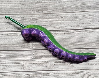 FURLS Streamline Swirl Aquarius Crochet Hook 7 