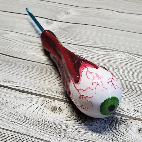 Eyeball Crochet Hook: Ergonomic Horror Goth Crochet Tool
