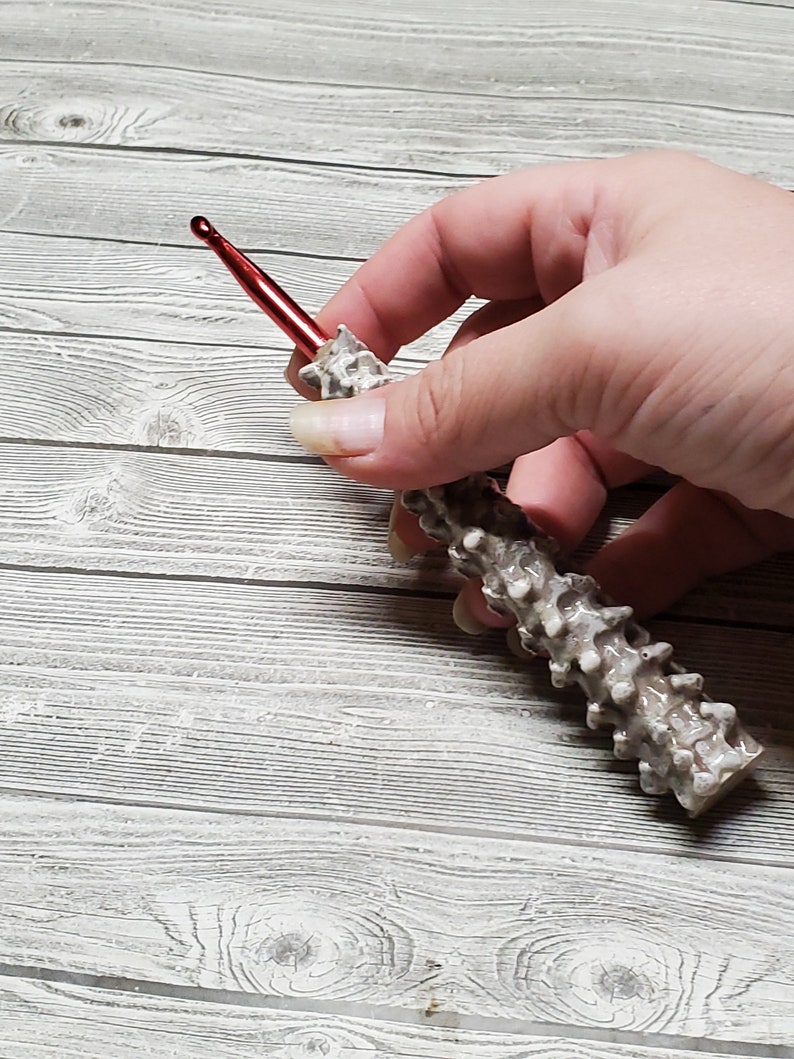 Ergonomic Crochet Hook, Spine Crochet Hook, Nerdy Crochet Hook, Vintage Bone, Vertebra, Spine, Bones, Goth Crochet Hook, image 9