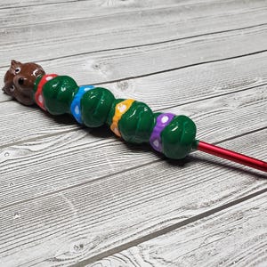 Turtles Crochet Hook: Ergonomic Resin Handle, Vintage Cartoon Gift