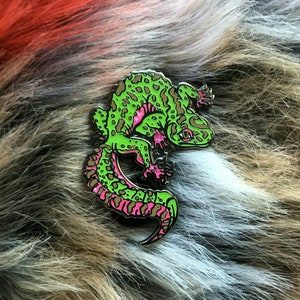 Cute neon Green and Pink Gecko Lizard Animal Pin glitter glow
