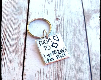 Llavero de relación de larga distancia • Parejas / Amigo / Familia / Mano estampada amor estado al estado / aluminio de calidad / regalo de larga distancia