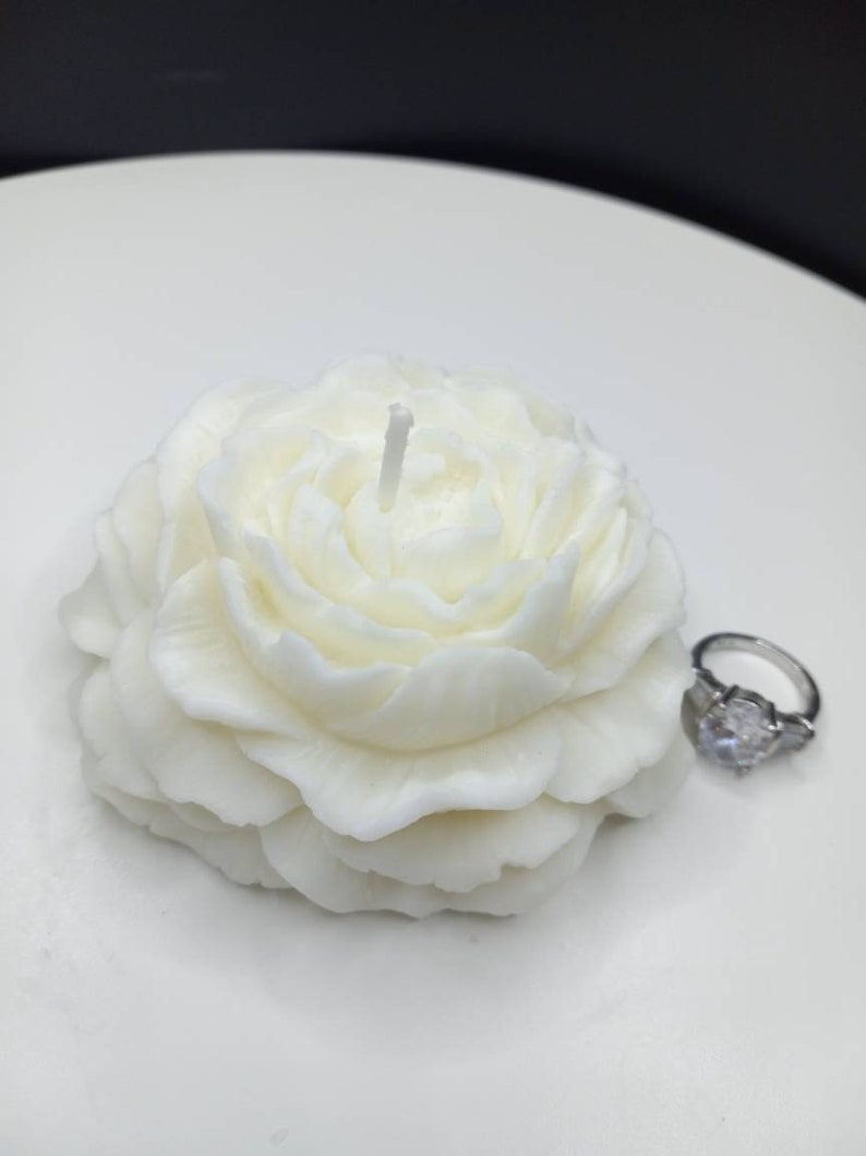 Soy Wax Peony Flower Candle Centerpiece Candles Gift for Her Royal Floral Handmade Gift Rose Bud Home Decor Gifts for Her Luxury Natural image 2