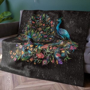 Peacock Crushed Velvet Blanket Throw Blankets Home Decor Gift for Her Couch Accent Soft Cozy Decorative Display Throws Housewarming Gift