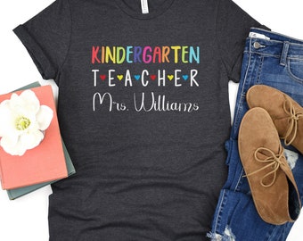 Custom Kindergarten Teacher Shirt Personalized Teachers Gift Teaching Gifts Cute Tshirts for Her Group Team T-shirt Womens Clothing