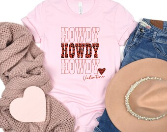 Cute Howdy Valentine T-shirts Trendy Valentines Woman Shirts Leopard Print Howdy Tee Smiley Face Tshirts Western Cowboy Cowgirl Shirts