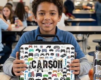 Personalized Gamer Lunch Bag: Insulated Video Game Controller Design