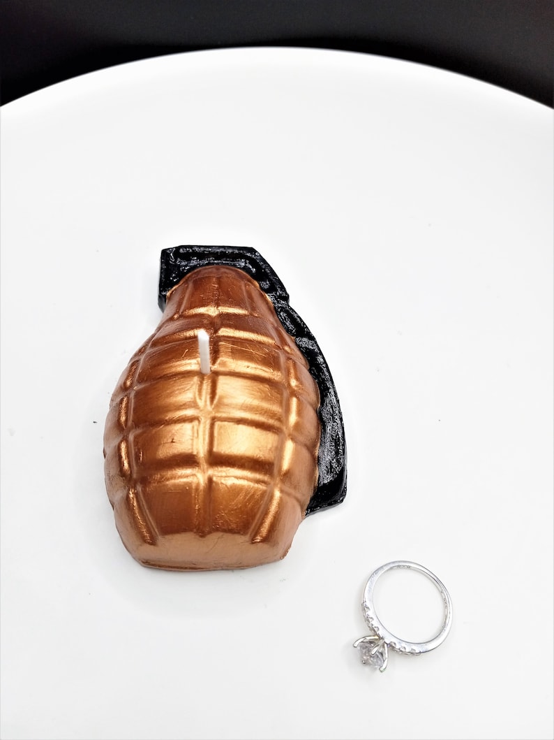 Grenade Candle Video Game Birthday Cake Topper Bomb Gamer Gift Candles War Games Gaming Theme Gift for Him Grenades TNT Boys Party Decor Copper