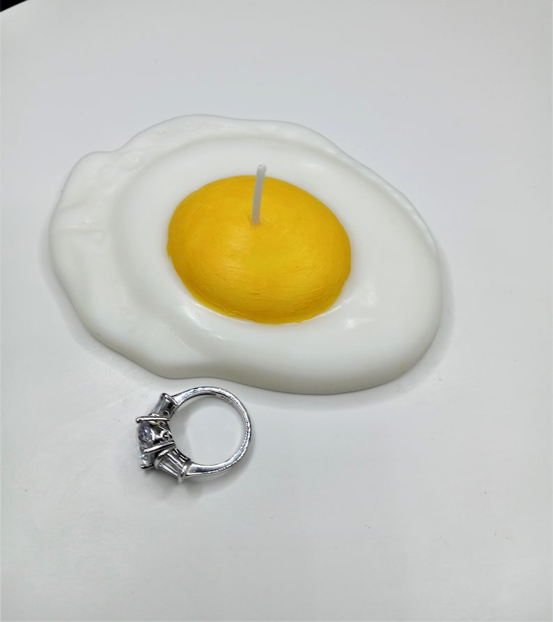 Fried Egg Candles Handmade Gifts Unique Cake Candle Fake Food Art Breakfast Decor Soy Wax Prank Gag Eggs Stocking Stuffer Birthday Votive image 2