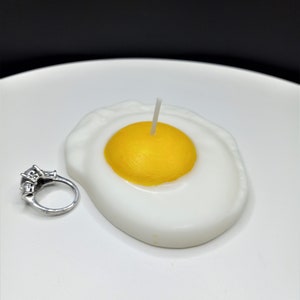 Fried Egg Candles Handmade Gifts Unique Cake Candle Fake Food Art Breakfast Decor Soy Wax Prank Gag Eggs Stocking Stuffer Birthday Votive image 1