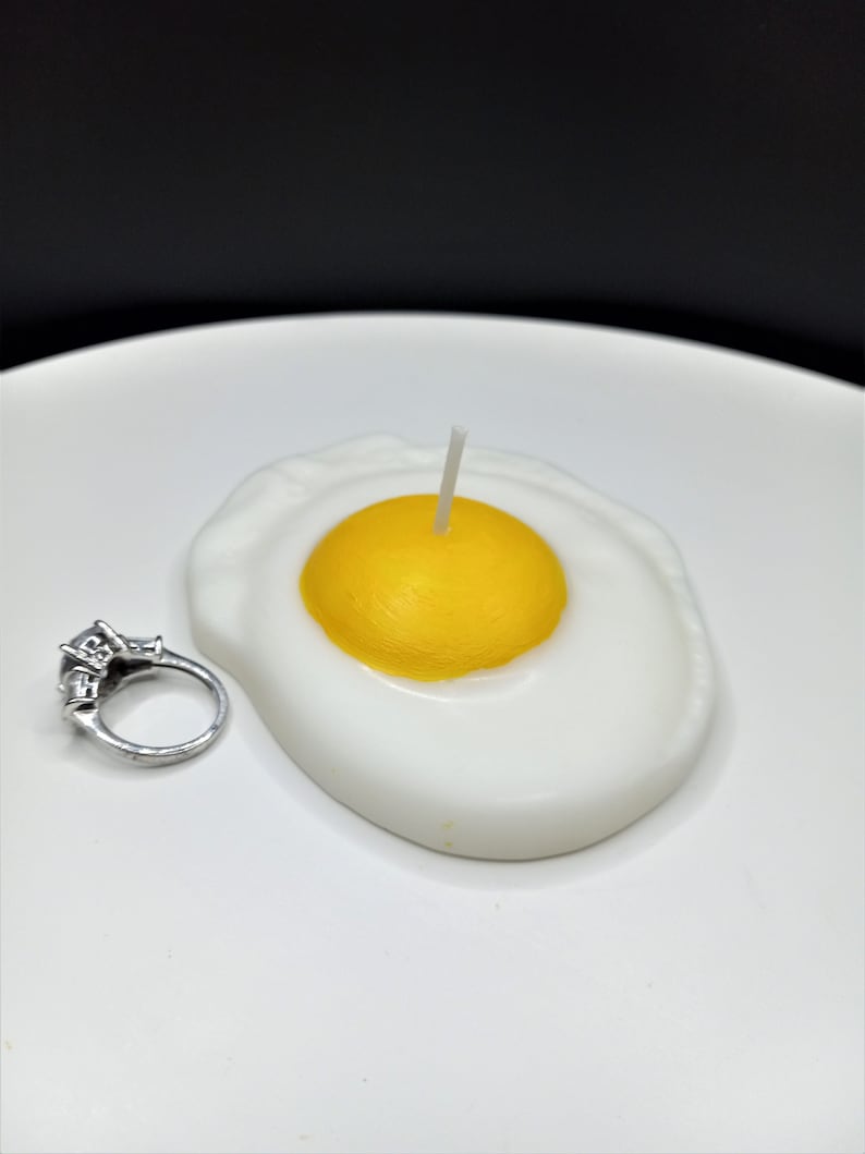Fried Egg Candles Handmade Gifts Unique Cake Candle Fake Food Art Breakfast Decor Soy Wax Prank Gag Eggs Stocking Stuffer Birthday Votive image 1