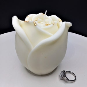 3D Rose Candle: Soy Wax Flower Candle with Golden Dew