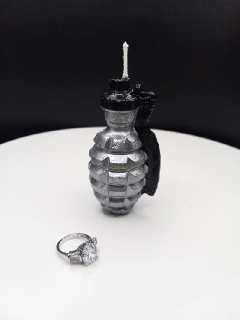 Grenade Candle Cake Topper Bomb Gamer Candles War Video Games Birthday Theme Gaming Husband Fathers Gift for Him TNT Fondant 3D Grenades SilverWBlackHandle