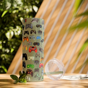 Video Game Tumbler Travel Tumbler with Straw 20oz Gaming Gift for Him Gamer Insulated Mug Gift for Boyfriend Gifts for Son Game Controller