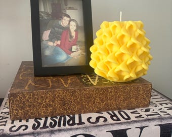 Sculptural Petal Candle – Handmade Statement Candle