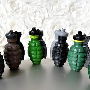 Grenade Candle Birthday Cake Topper Gamer Gift Video Game Cake Candle Gaming  Theme Gift for Him Grenades TNT Gift for Son Birthday Gifts