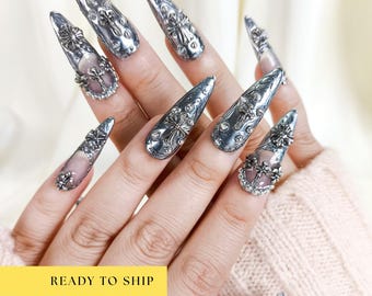 Silver Chrome Gothic Press On Nails, Goth Nails, gothic nails, chrome nails, y2k nails, silver nails, stiletto nails, long nails, PO149