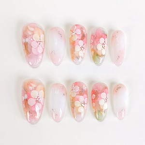 PO133 hand painted flower oval press on nails, flower nails, oval nails, handmade nails, fake nails, abstract nails, nail art, floral nails
