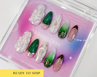 Uñas postizas con flores blancas y verdes, uñas de flores, uñas cromadas, uñas blancas, uñas verdes, uñas de estrella, uñas 3D, uñas bonitas, PO049