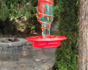 Hummingbird feeder, hummingbirds