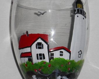 Lighthouse Wine Glass, lighthouse art, hand painted wine glass, Maine art, lighthouse wine glasses, 10.5 OZ, FREE SHIPPING